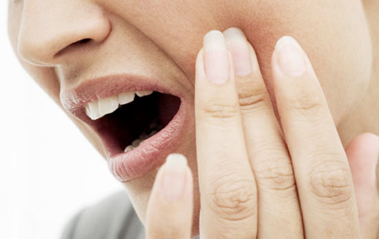 Travmatik diş yaralanmalarında acil müdahale gerekir mi?